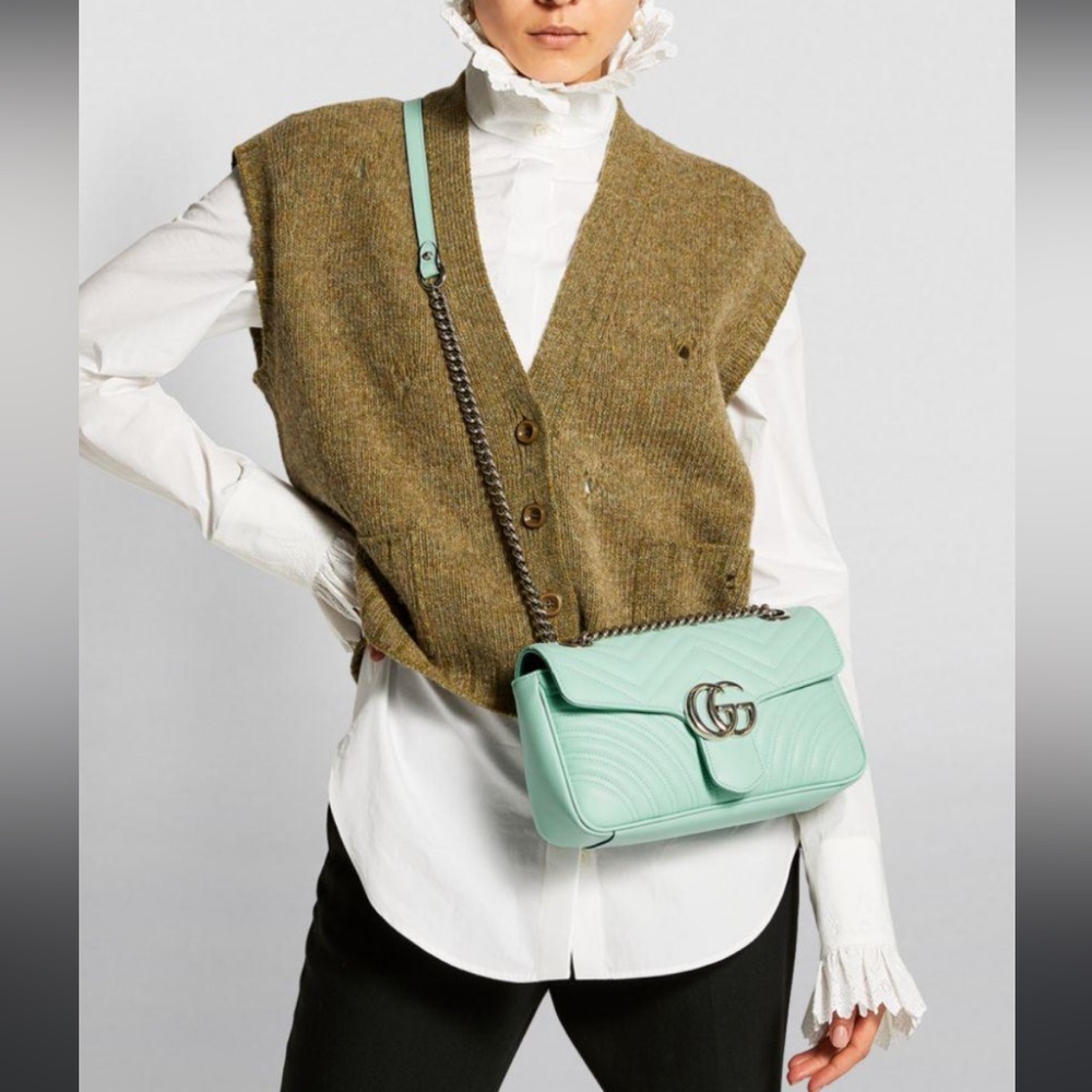 Gucci small GG Marmont shoulder bag